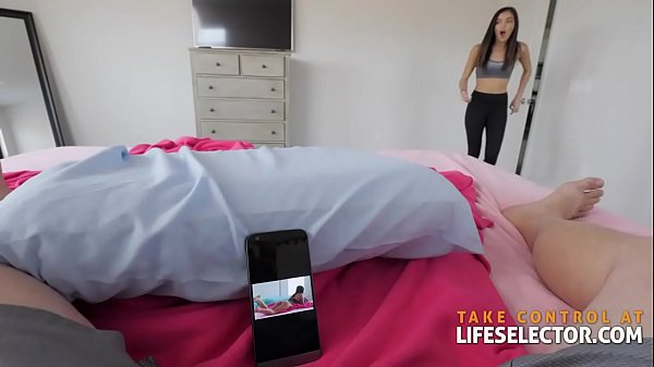 Afternoon fuck with latina step sister in law Emily Willis